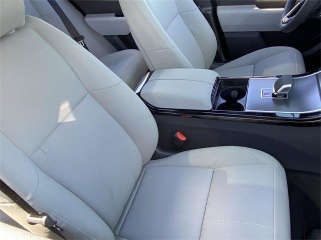 Photo of 2026 Varesine Blue Land Rover Range Rover Velar