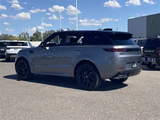 Photo of 2025 Eiger Grey Land Rover Range Rover Sport
