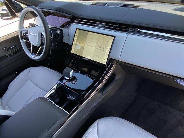 Photo of 2025 Eiger Grey Land Rover Range Rover Sport