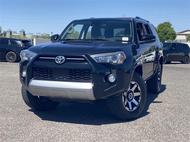 Photo of 2020 Midnight Black Metallic Toyota 4Runner