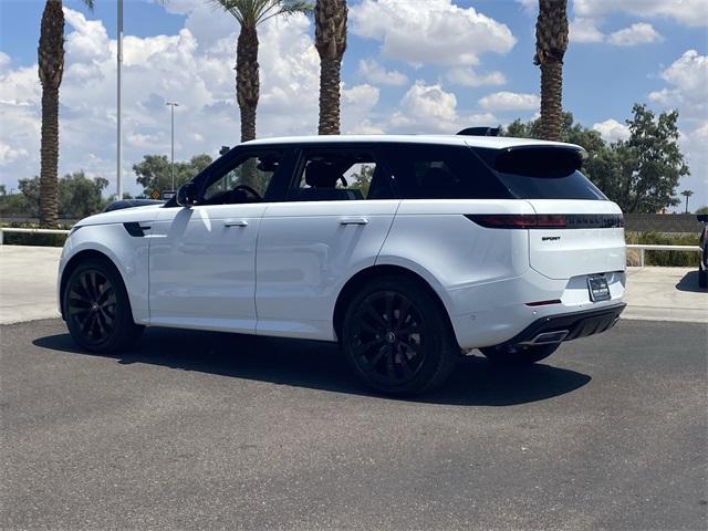 Photo of 2025 Fuji White Land Rover Range Rover Sport