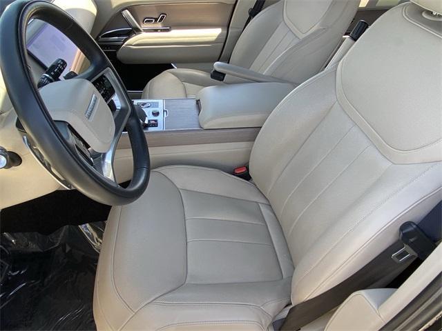 Photo of 2023 Santorini Black Land Rover Range Rover