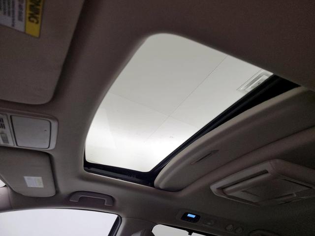 Photo of 2014 Gray Honda Odyssey
