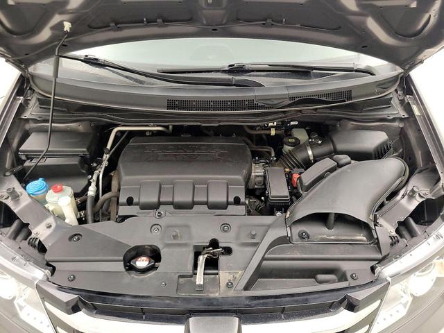 Photo of 2014 Gray Honda Odyssey