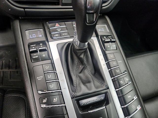 Photo of 2021 Red Porsche Macan