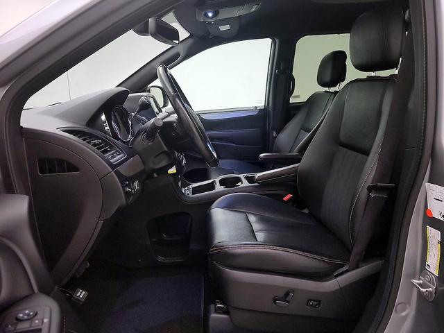 Photo of 2019 Silver Dodge Grand Caravan
