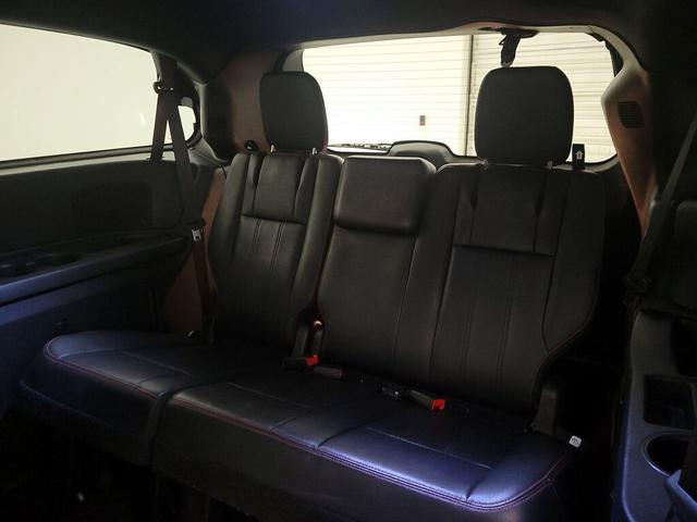 Photo of 2019 Silver Dodge Grand Caravan