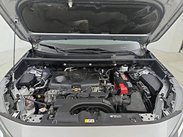 Photo of 2020 Silver Toyota RAV4