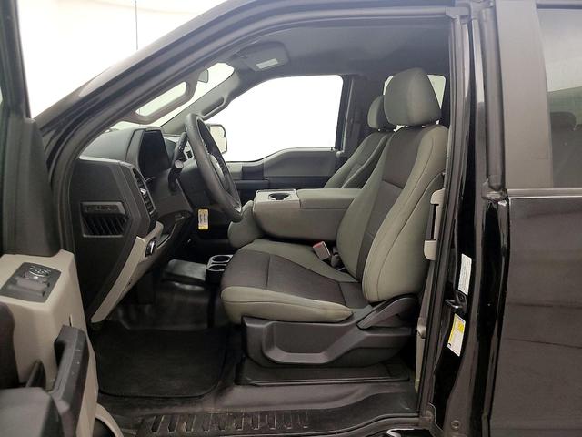 Photo of 2018 Black Ford F-150