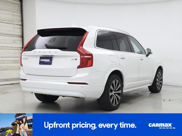 Photo of 2023 White Volvo XC90