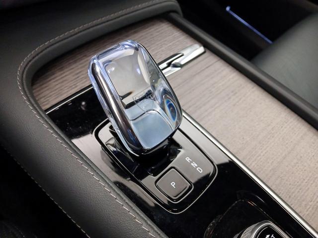 Photo of 2024 Black Volvo XC90