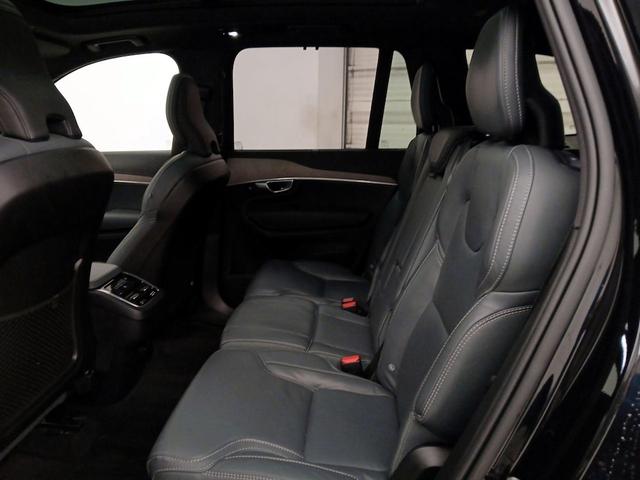 Photo of 2024 Black Volvo XC90