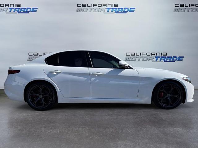 Photo of 2019 Alfa White Alfa Romeo Giulia