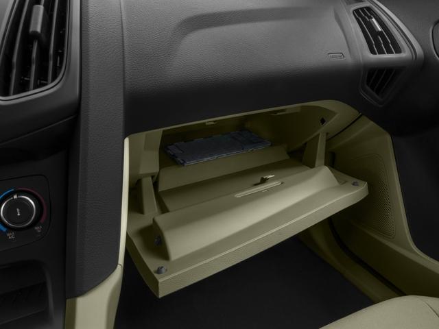 Photo of 2016 Magnetic Ford Focus