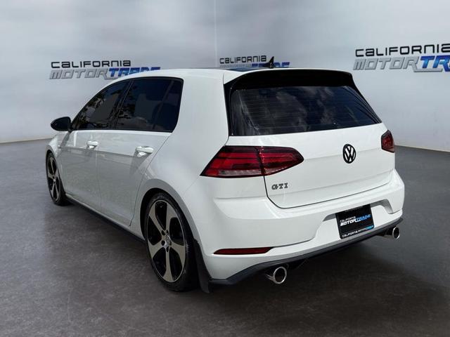 Photo of 2018 Pure White Volkswagen Golf GTI