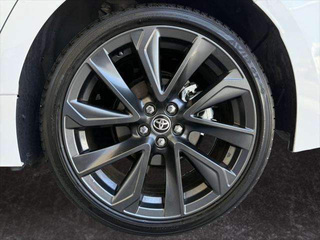 Photo of 2024 Ice Cap Toyota Corolla Hybrid