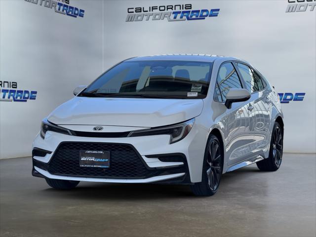 Photo of 2024 Ice Cap Toyota Corolla Hybrid