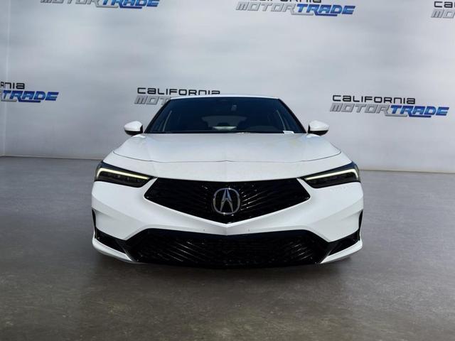 Photo of 2023 Platinum White Pearl Acura Integra