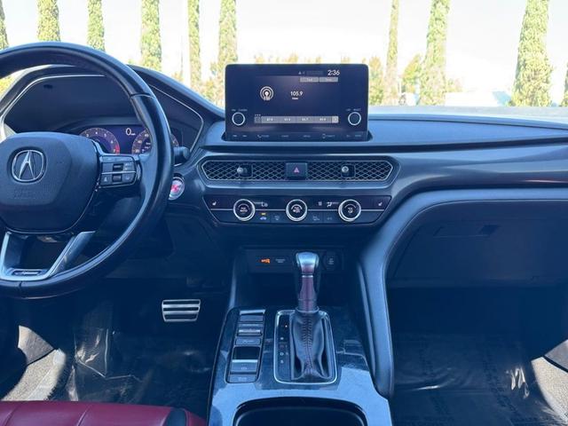 Photo of 2023 Platinum White Pearl Acura Integra