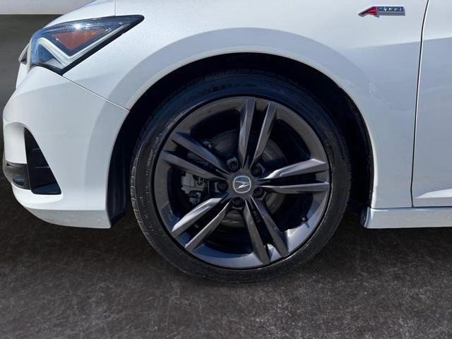 Photo of 2023 Platinum White Pearl Acura Integra