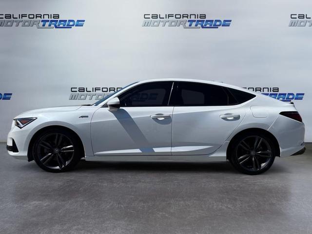 Photo of 2023 Platinum White Pearl Acura Integra