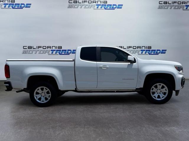 Photo of 2022 Summit White Chevrolet Colorado