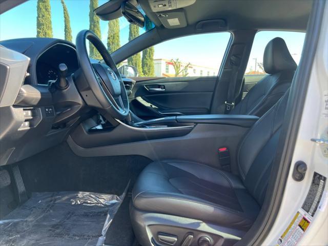 Photo of 2022 Wind Chill Pearl Toyota Avalon