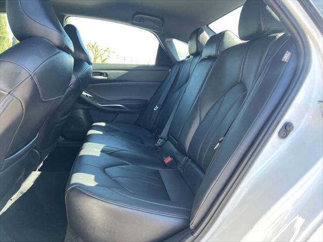 Photo of 2022 Wind Chill Pearl Toyota Avalon