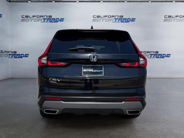 Photo of 2024 Crystal Black Pearl Honda CR-V Hybrid
