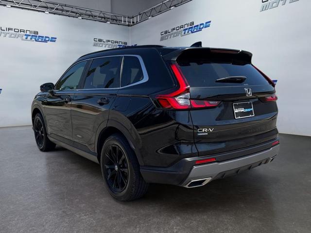 Photo of 2024 Crystal Black Pearl Honda CR-V Hybrid