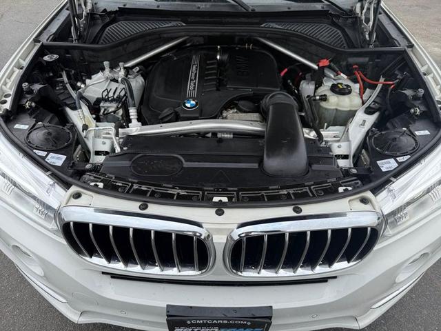 Photo of 2018 Alpine White BMW X5