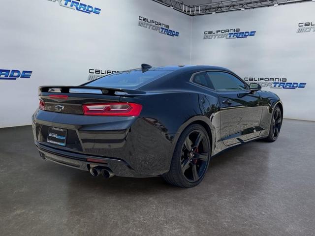 Photo of 2017 Black Chevrolet Camaro