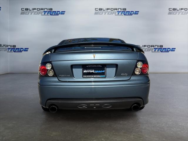 Photo of 2006 Cyclone Gray Metallic Pontiac GTO