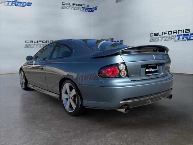 Photo of 2006 Cyclone Gray Metallic Pontiac GTO