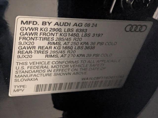Photo of 2025 Waitomo Blue Metallic Audi Q7
