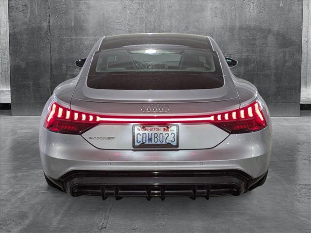 Photo of 2022 Florett Silver Metallic Audi e-tron GT
