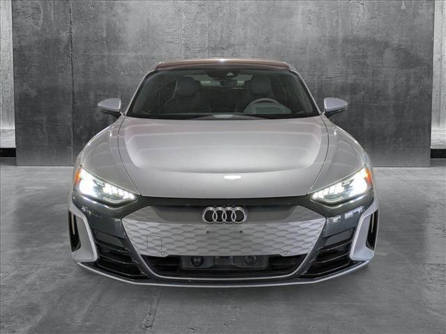 Photo of 2022 Florett Silver Metallic Audi e-tron GT
