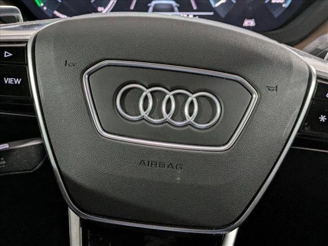Photo of 2022 Florett Silver Metallic Audi e-tron GT