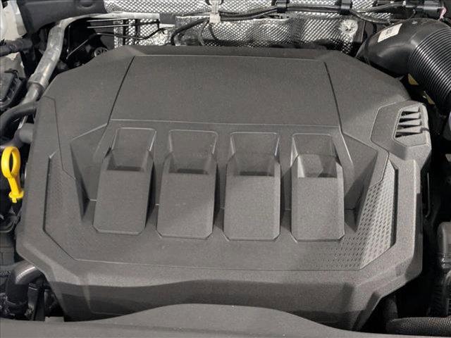 Photo of 2025 Glacier White Metallic Audi Q3