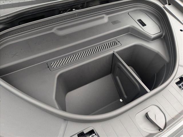 Photo of 2025 Magnet Gray Audi Q6 e-tron