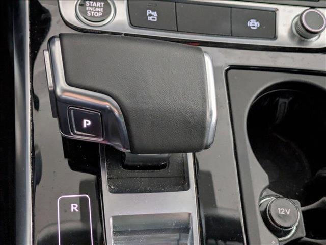 Photo of 2023 Mythos Black Metallic Audi Q7