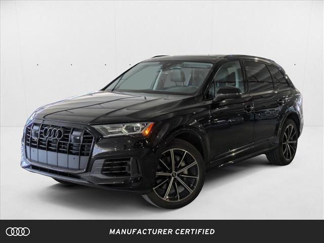 Photo of 2023 Mythos Black Metallic Audi Q7