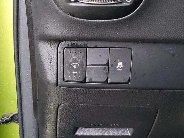 Photo of 2015 Green Kia Soul