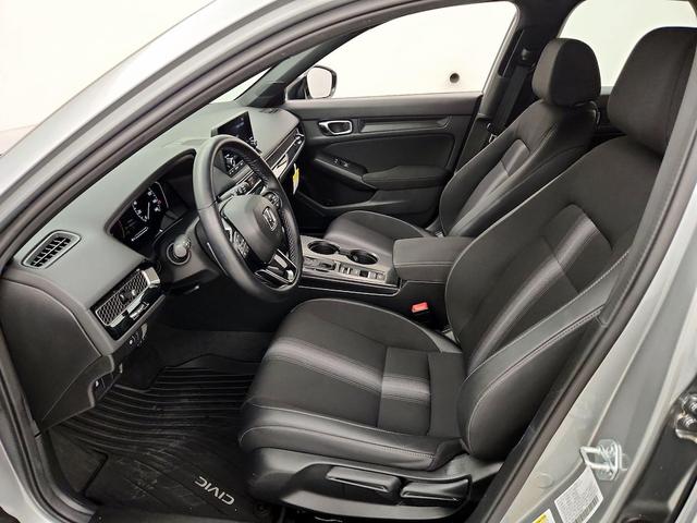 Photo of 2025 Silver Honda Civic