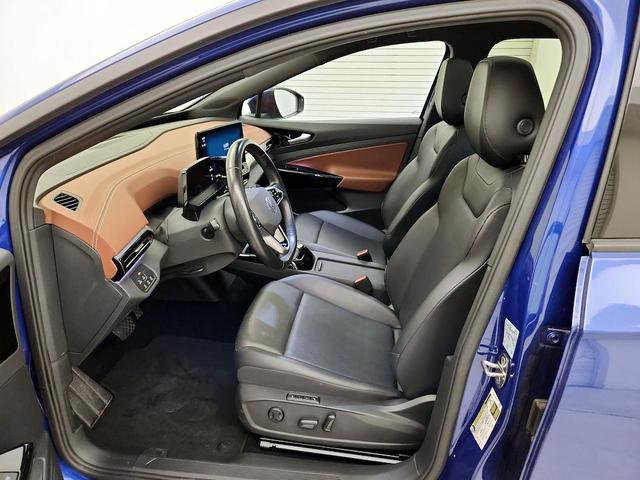 Photo of 2022 Blue Volkswagen ID.4