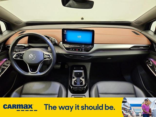 Photo of 2022 Blue Volkswagen ID.4