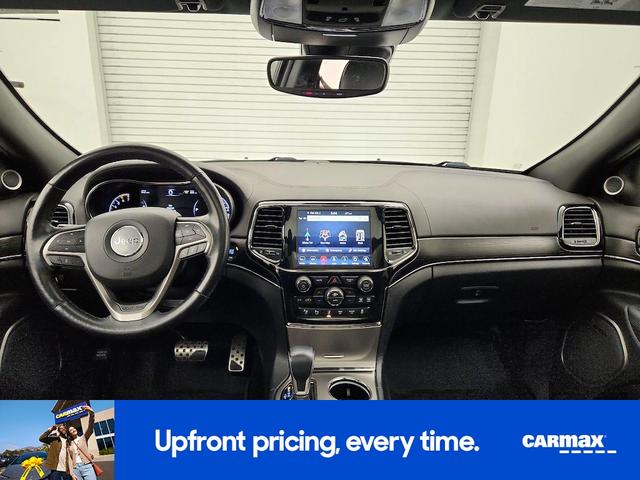 Photo of 2021 White Jeep Grand Cherokee