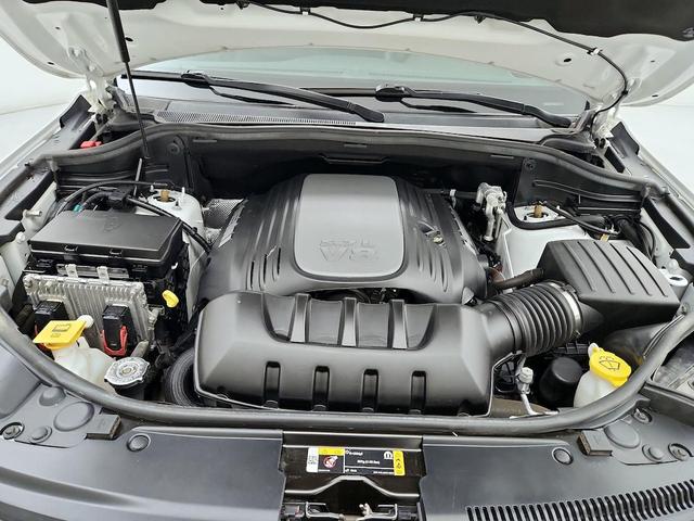 Photo of 2021 White Jeep Grand Cherokee