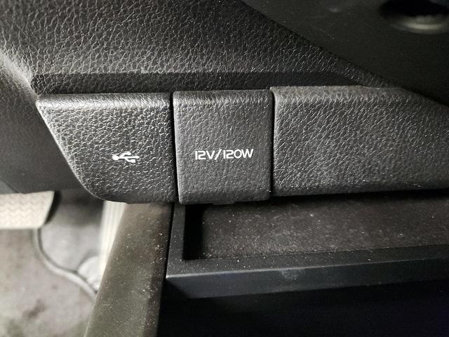 Photo of 2022 Gray Toyota Camry