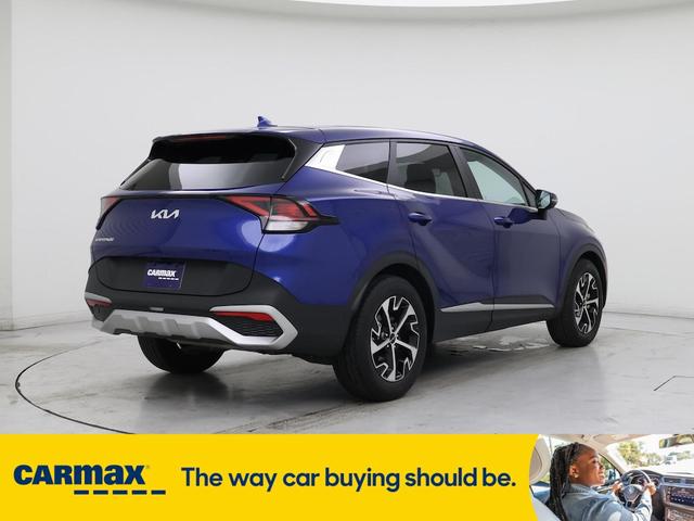 Photo of 2023 Blue Kia Sportage
